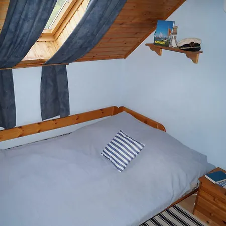 Apartment Roza *