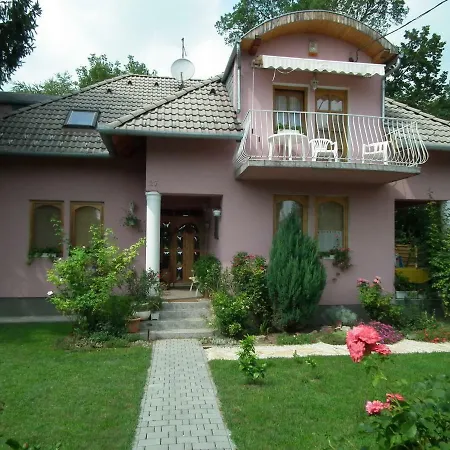 아파트 Roza